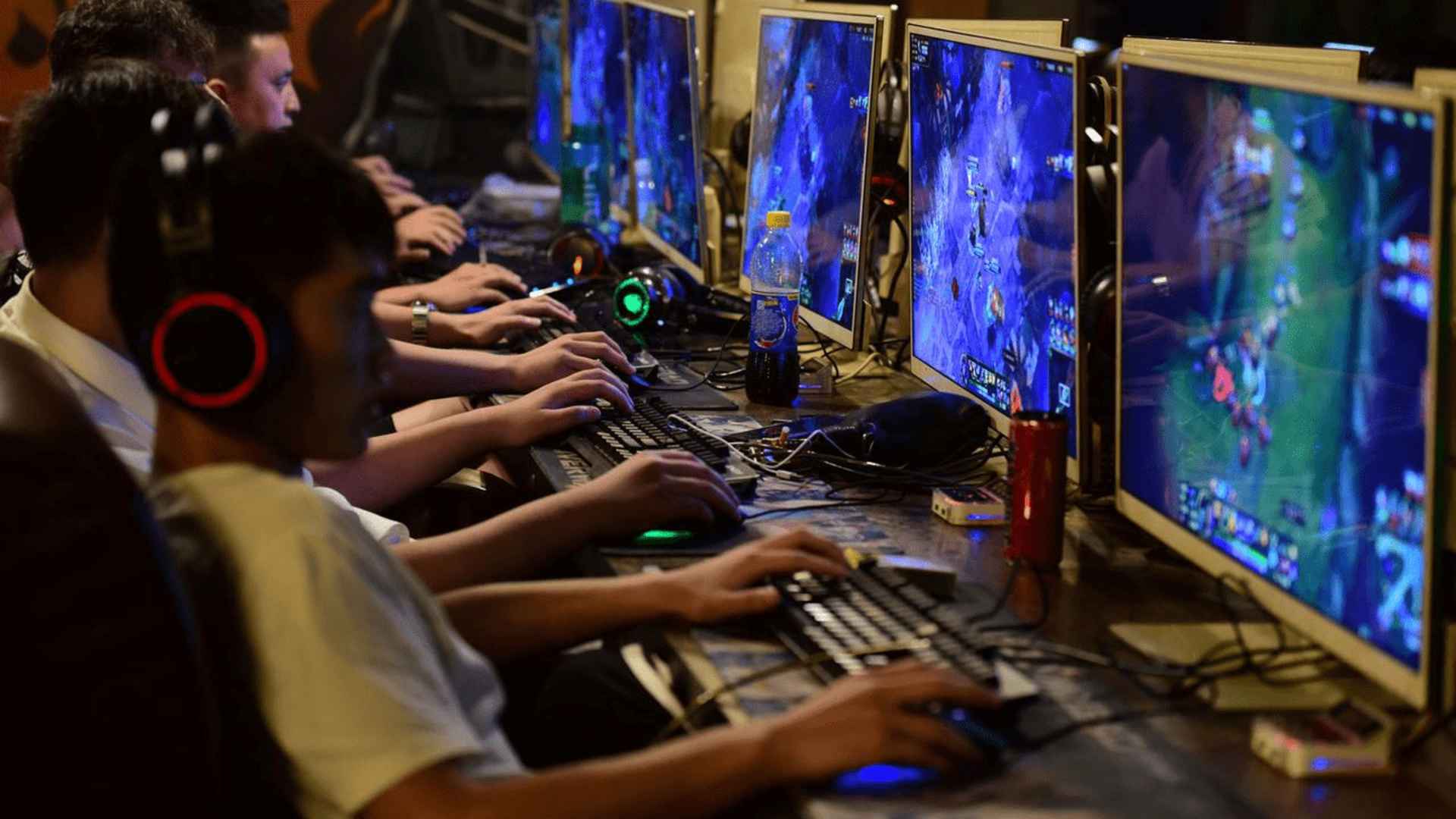 Table Games That Keep Every Player Engaged